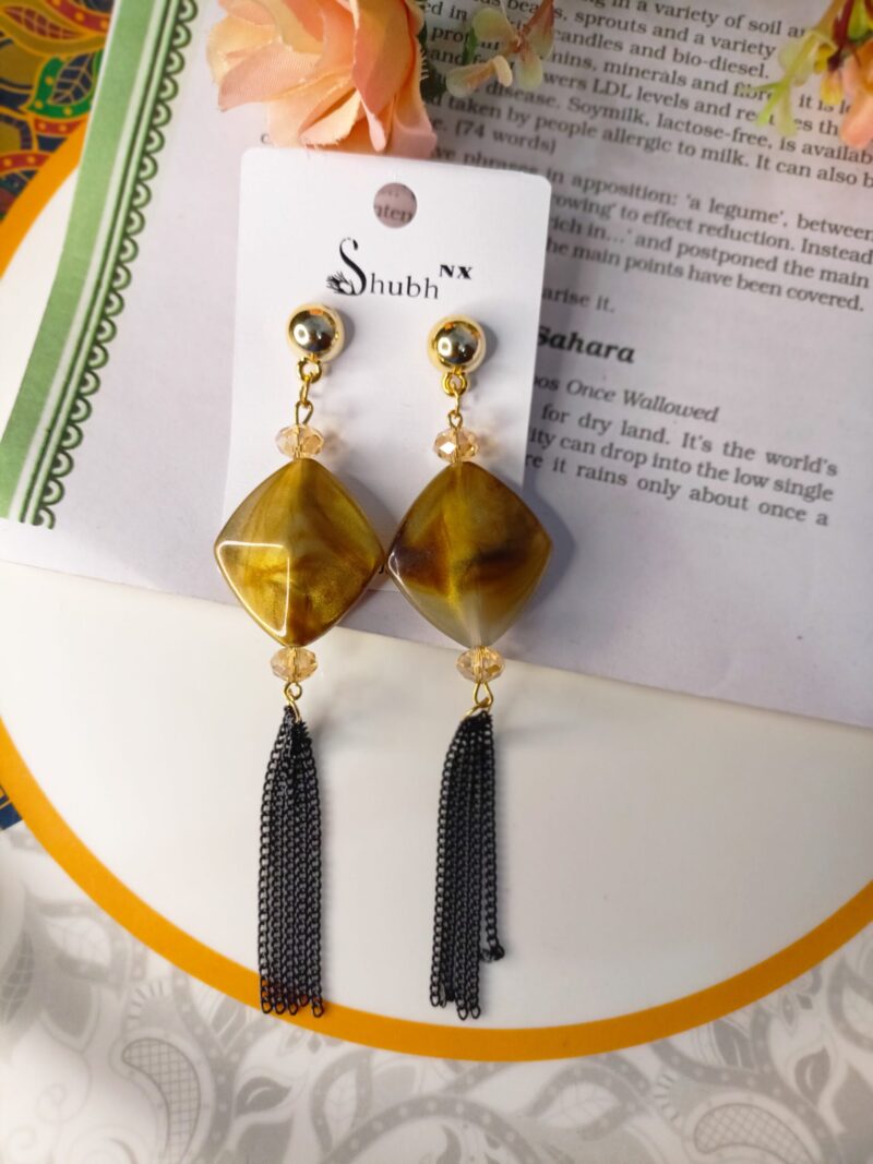 Marvel earrings - Image 3